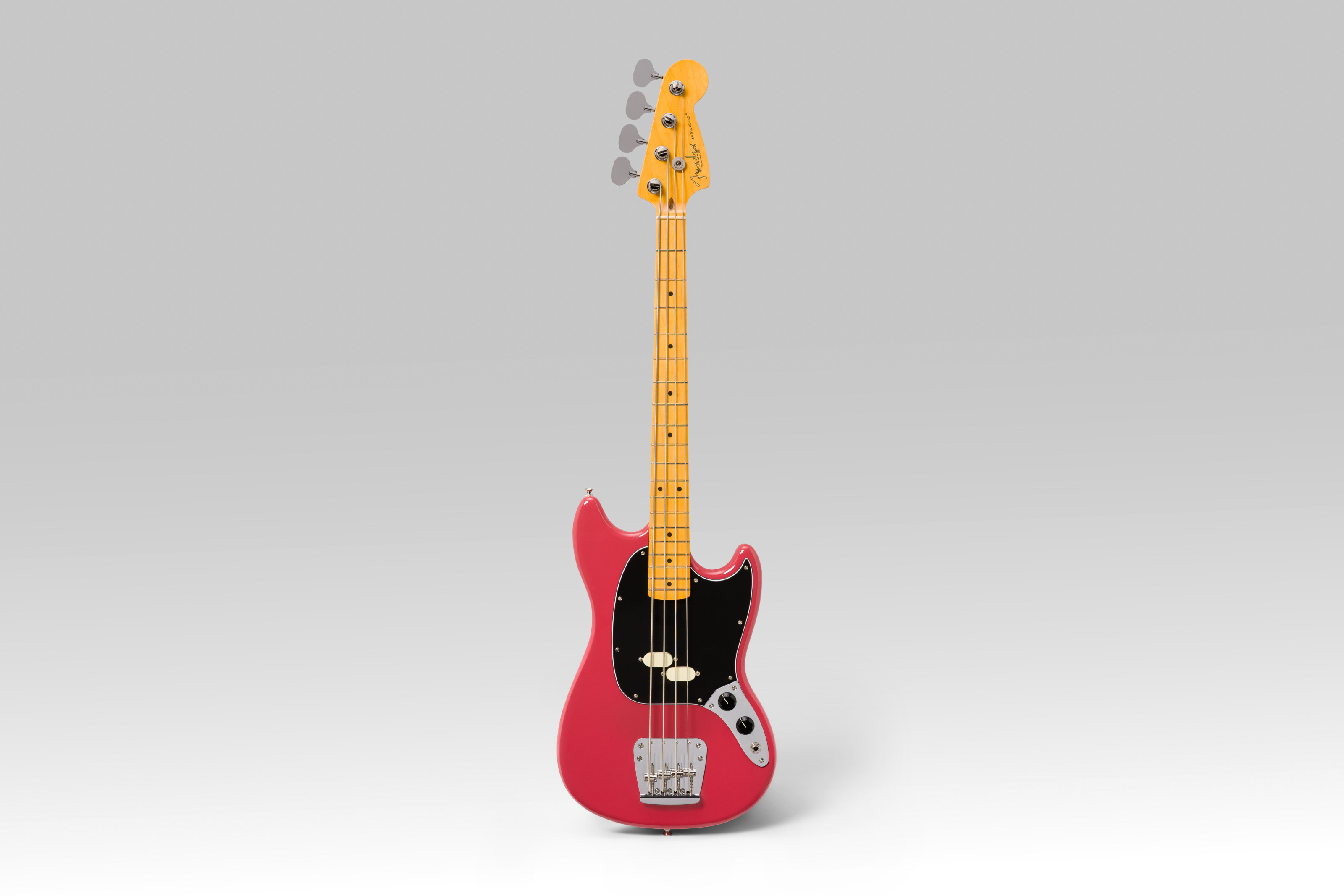 American Professional Classic Mustang Bass in Faded Dakota Red