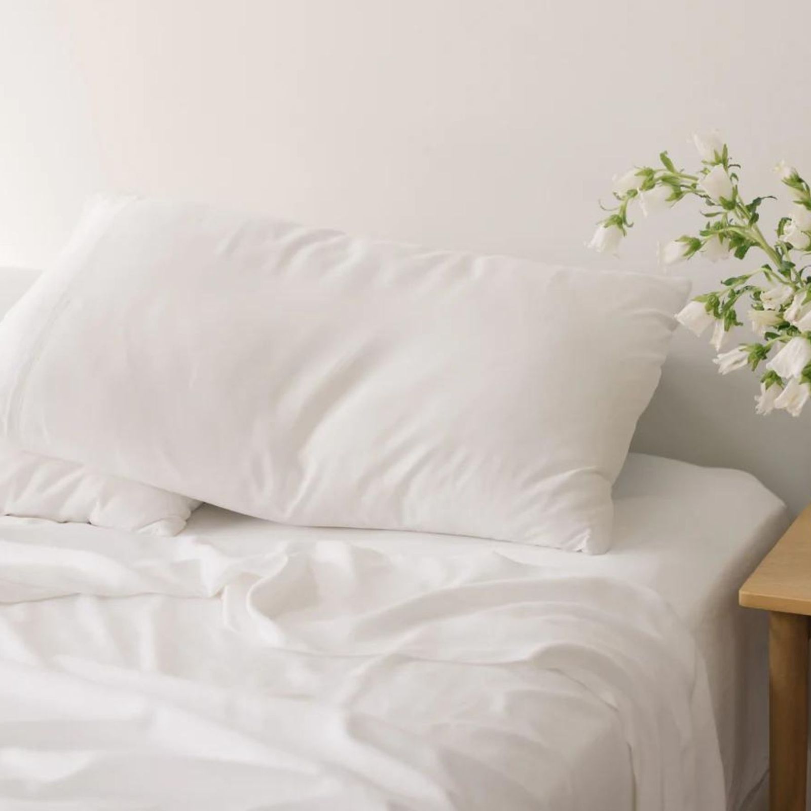 How often should you change your bedsheets? Experts explain Homes