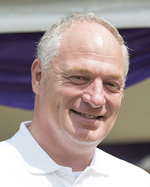 Roy Burek Headshot