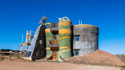 Earthship 