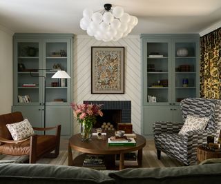 Beach house in Los Angles with a country British style