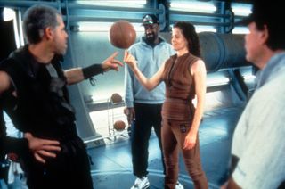 behind the scenes - alien resurrection