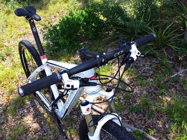 Handlebars on our early-production tester were quite narrow but Orbea says wider bars will be fitted by the time bikes reach consumers.