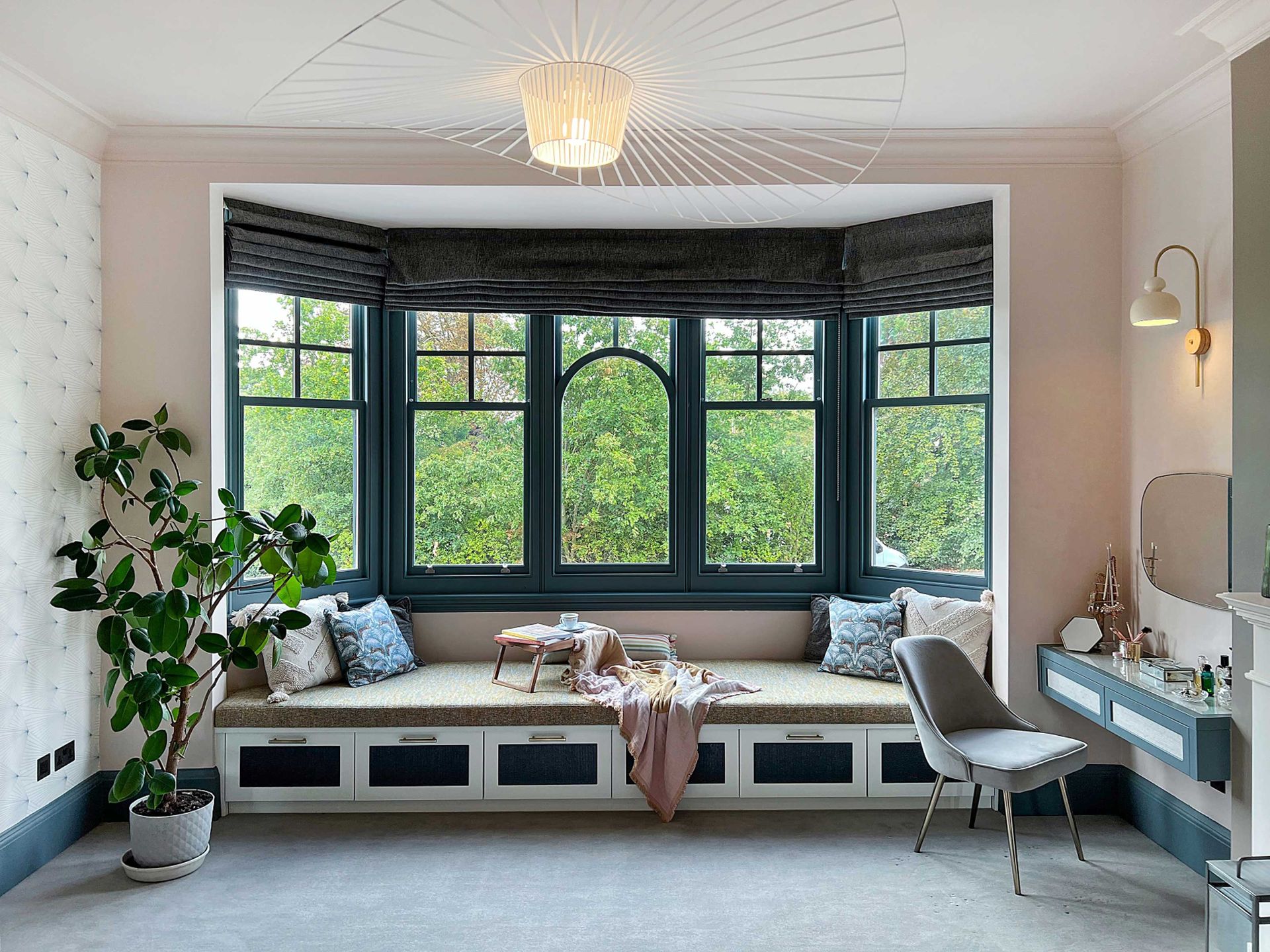 6 Tricks To Make Your Windows Look Bigger From Interior Designers ...