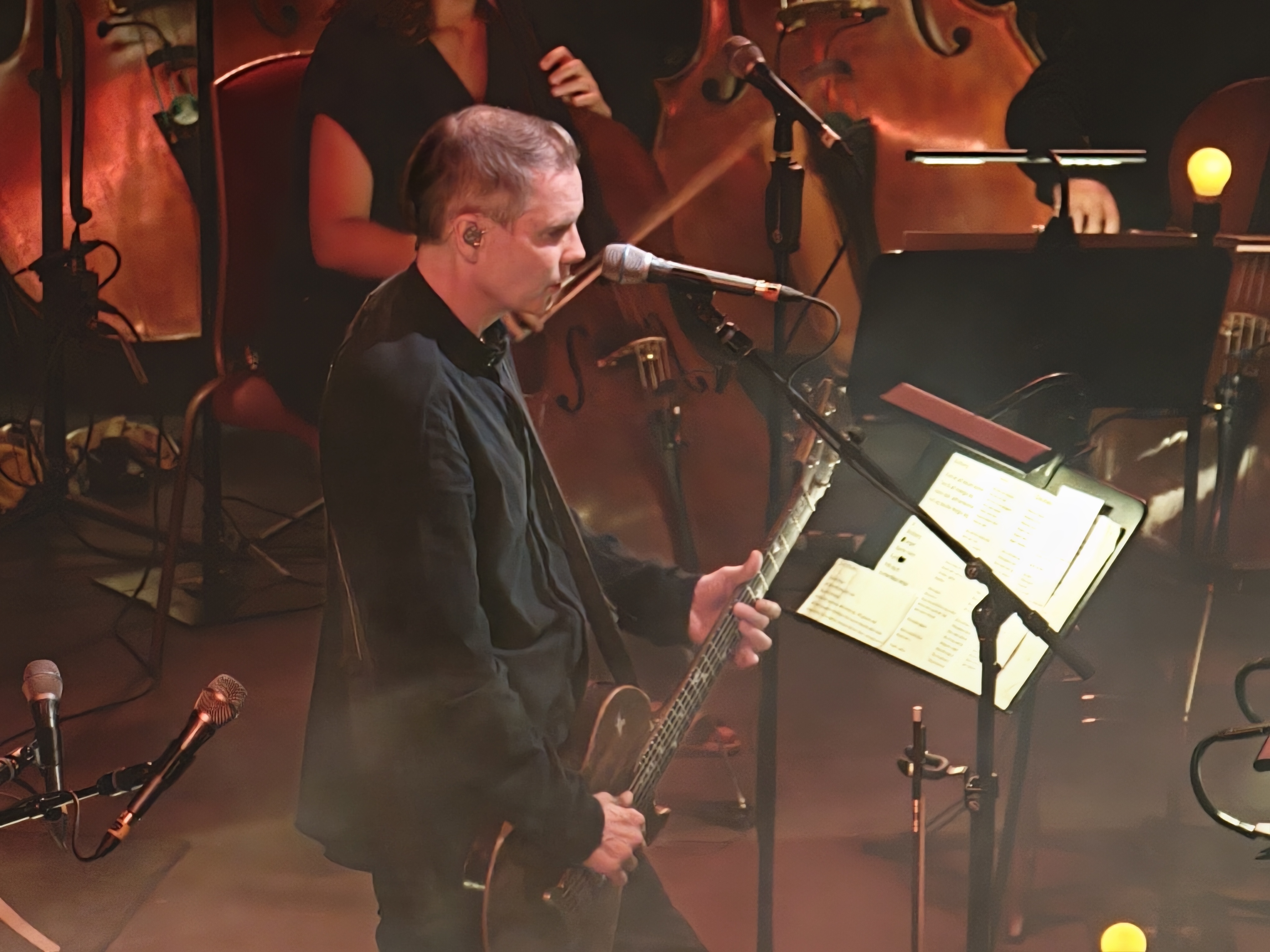 Oppo Find X9 Pro camera sample at Sigur Ros gig, Royal Albert Hall, London, September 2025