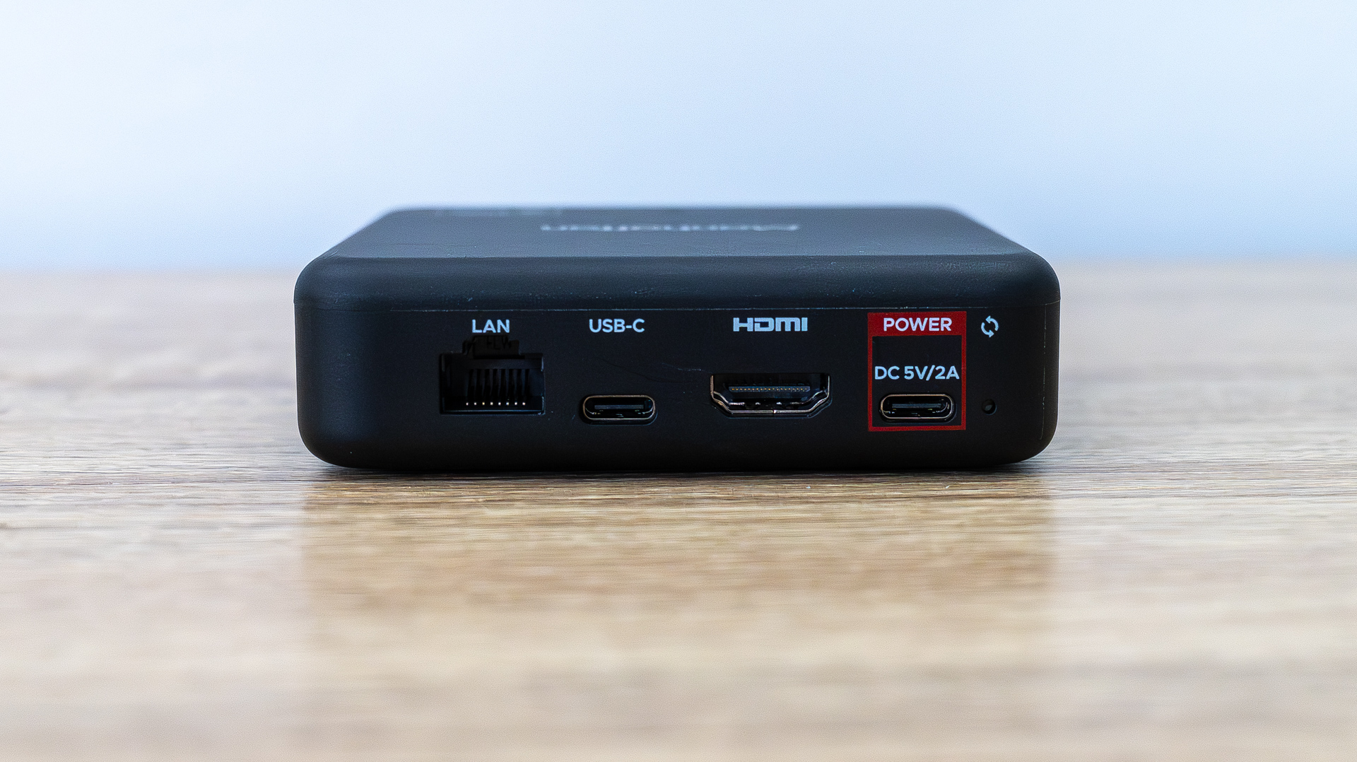 Manhattan Aero 4K TV Streamer with Freely box &amp;ndash; review images for T3