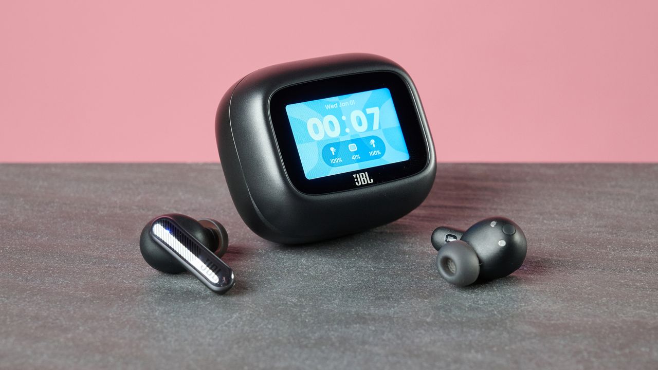 JBL Live Beam 4 on table