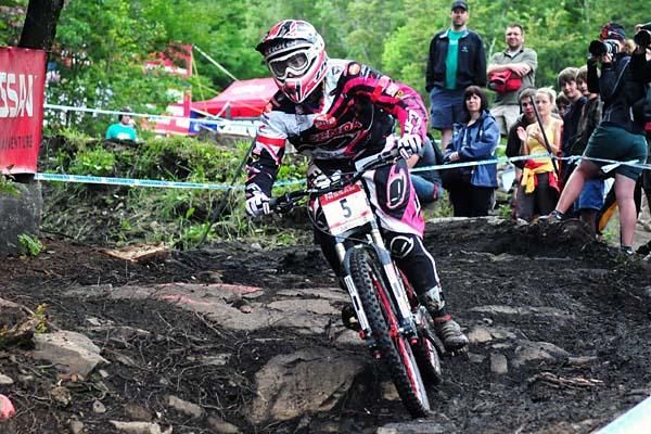 Floriane Pugin (Iron Horse-Kenda) takes a top five finish.