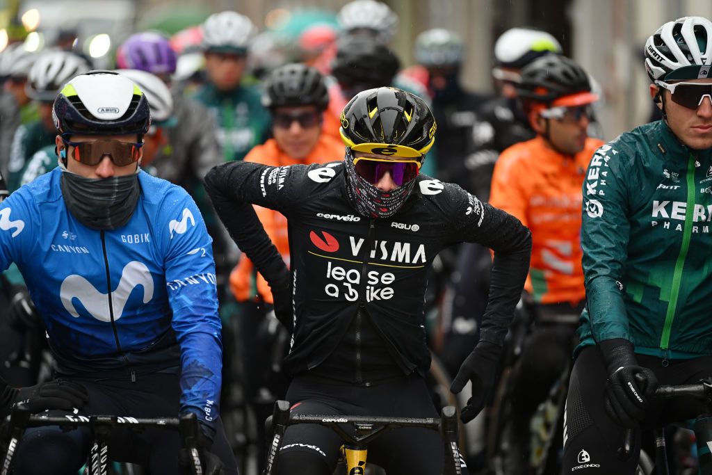 TABOADA SPAIN FEBRUARY 23 LR Carlos Canal of Spain and Movistar Team and Jonas Vingegaard of Denmark and Team Visma Lease a Bike prior to 3rd O Gran Camio The Historical Route 2024 Stage 2 a 1512km stage from Taboada to Chantada 481m on February 23 2024 in Taboada Spain Photo by Dario BelingheriGetty Images