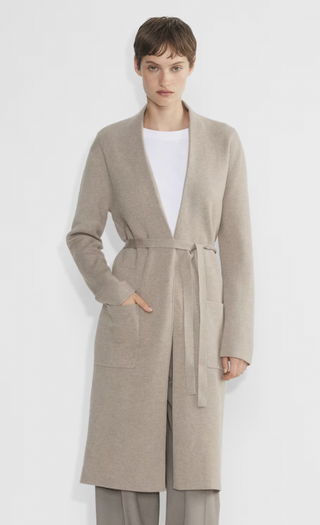 Aritzia, Ty cardigan