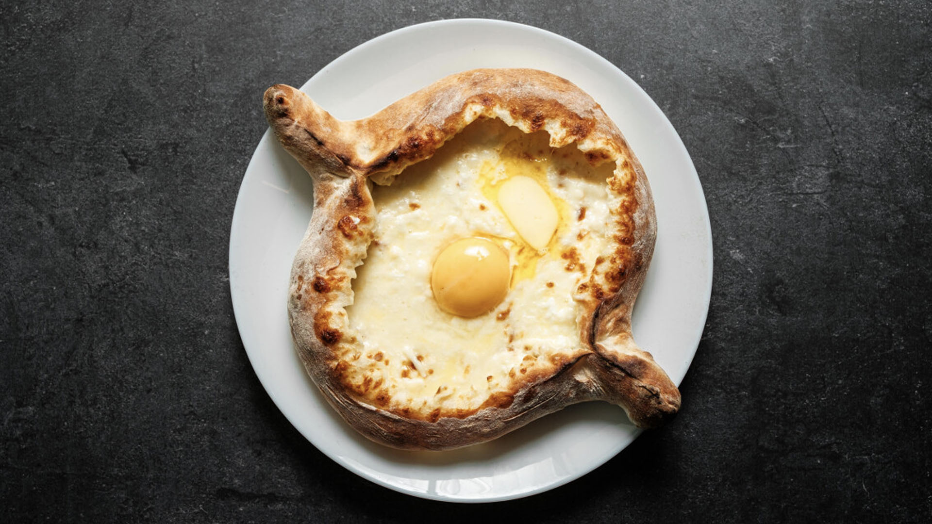 A photo of a khachapuri