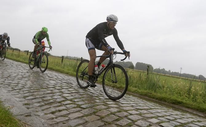 Marcel Kittel (Giant-Shimano) took a tumble and spent the day chasing