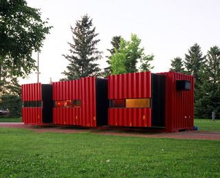 Mobile Dwelling Unit, 2002