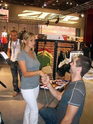 A marriage proposal at Interbike courtesy of Zach Lail. Sadly it didn't last.