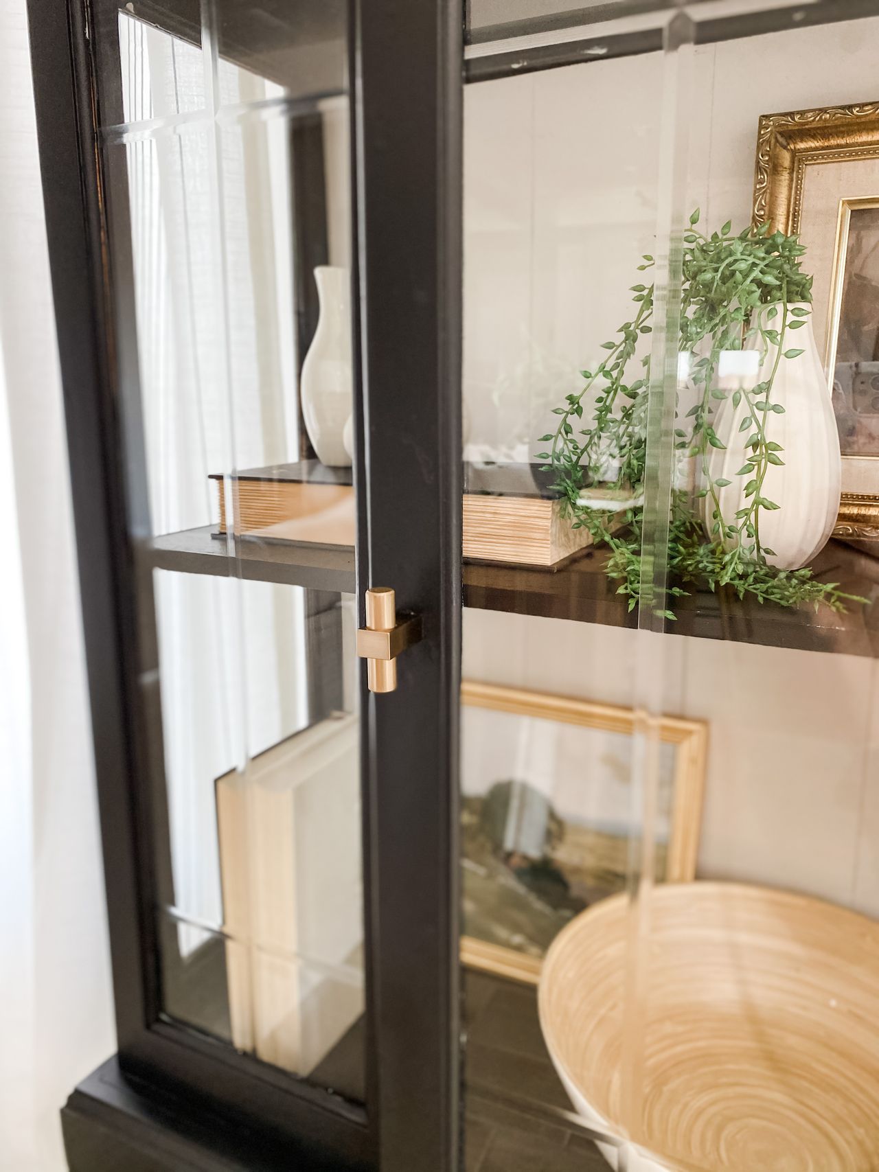 This upcycled DIY curio is a highend dupe, but cost just 112