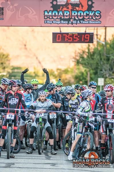 Racers lined up for the start