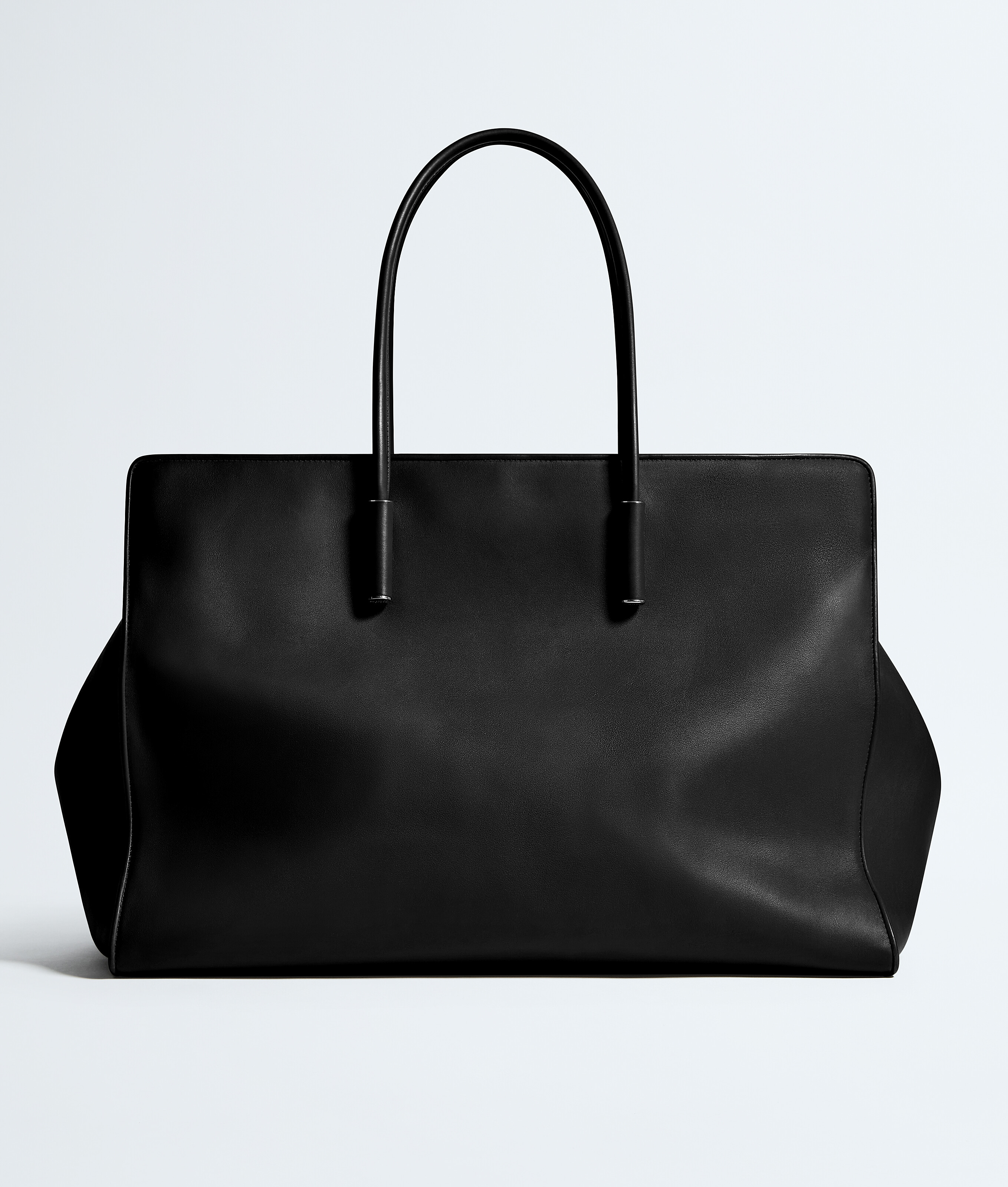 Women's Maxi Barbara Tote in Black