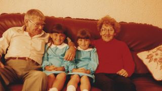 Vicky McClure and her sister sit on a red sofa with her grandad and her Nonna Iris in Who Do You Think You Are?