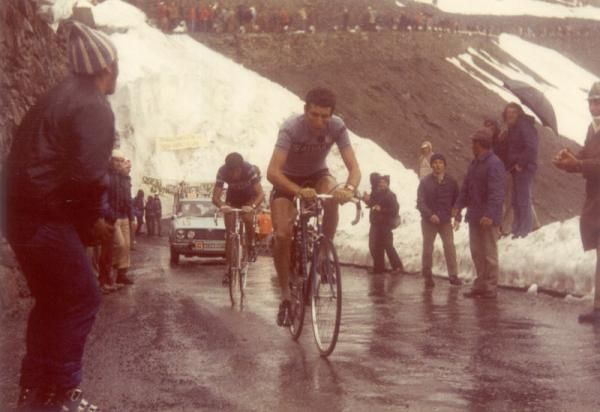 Felice Gimondi racing on the Stelvio in 1972