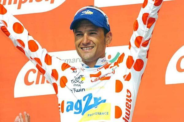 Cyril Dessel (AG2R) is also the leader in the mountains GC