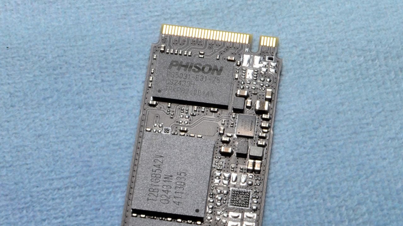 Corsair MP700 Elite SSD