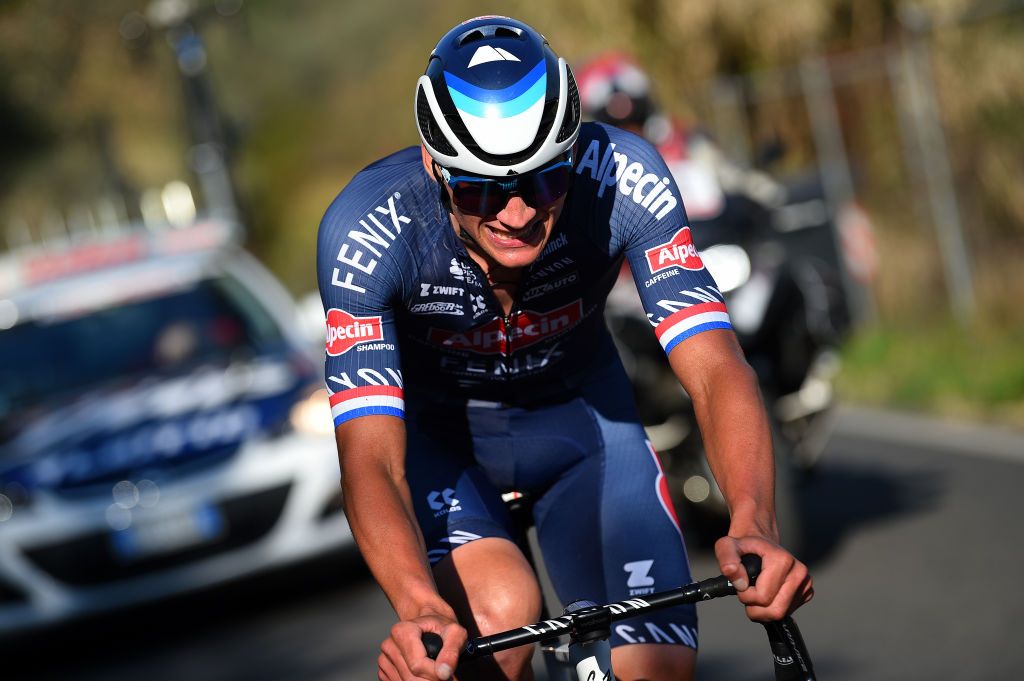 MONTECATINI TERME ITALY MARCH 25 Mathieu Van Der Poel of Netherlands and Team AlpecinFenix attacks during the 36th Settimana Internazionale Coppi e Bartali 2022 Stage 4 a 1587km stage from Montecatini to Montecatini CoppieBartali on March 25 2022 in Montecatini Terme Italy Photo by Dario BelingheriGetty Images