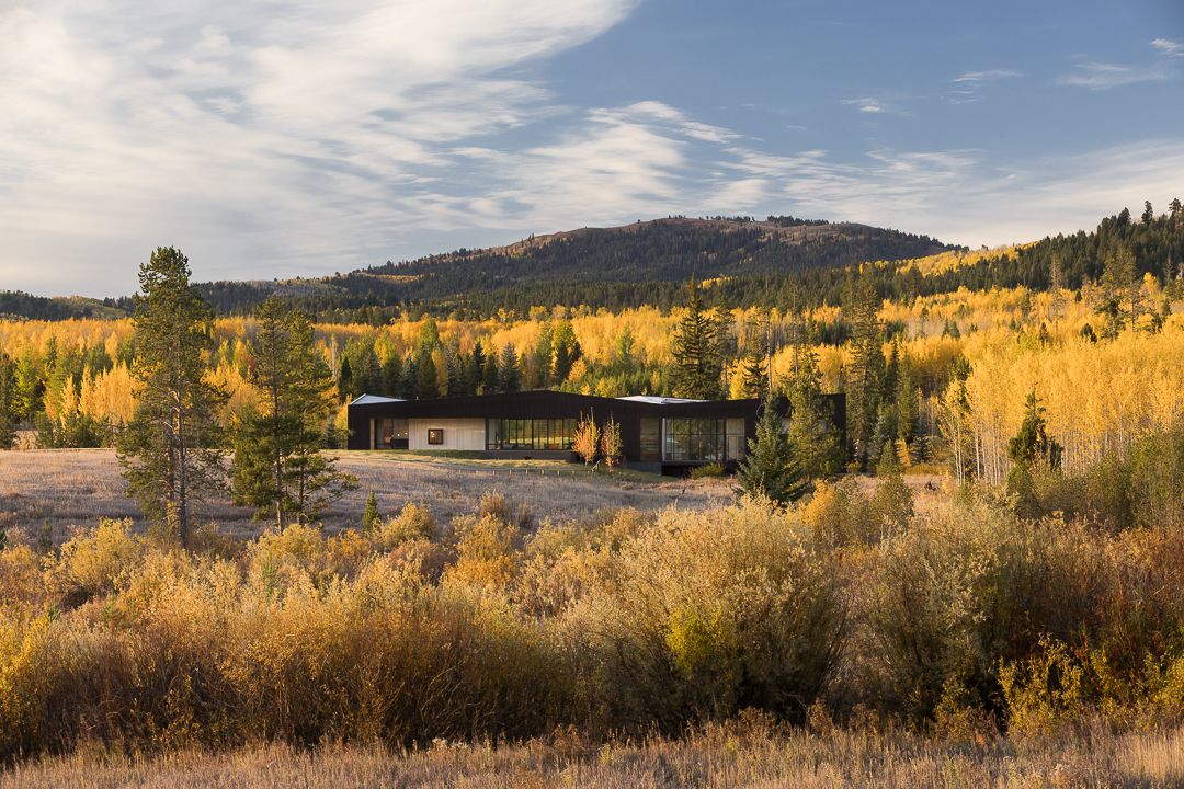 Jackson hole retreat seen among autumnal nature