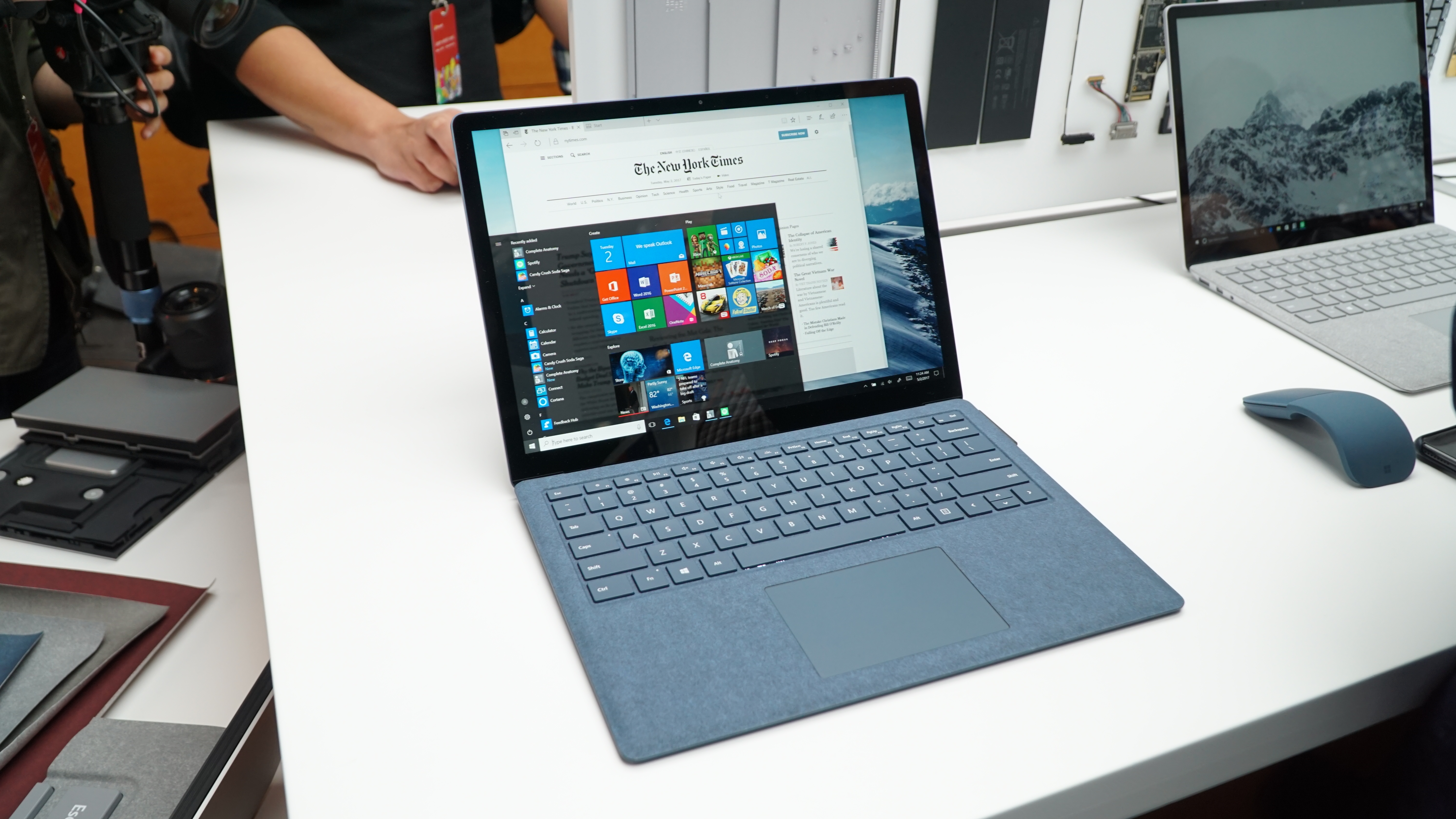 Microsoft now offers downgrade path from Windows 10 Pro to Windows 10 S
