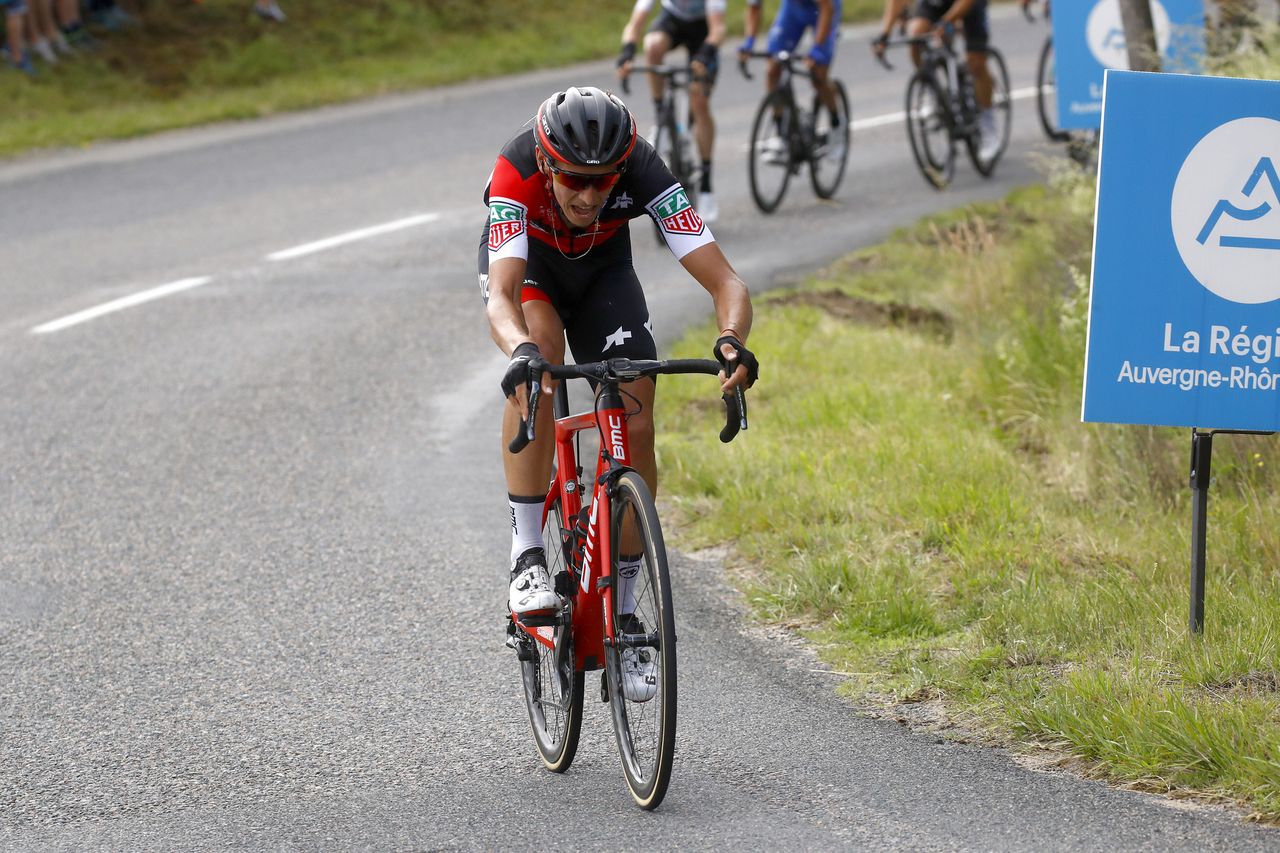 Dylan Teuns (BMC) launches an attack