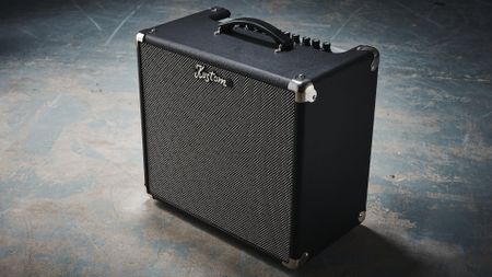 Kustom Amplification Carbon 100 combo amp