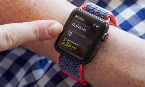 Apple Watch Series 3 Vs Fitbit Versa 2 Which 0 Smartwatch Wins Tom S Guide