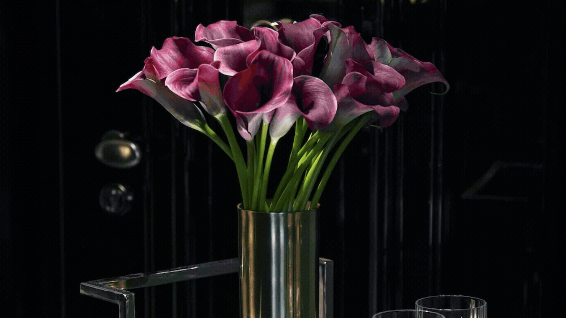A Gif of calla lilies styled at home