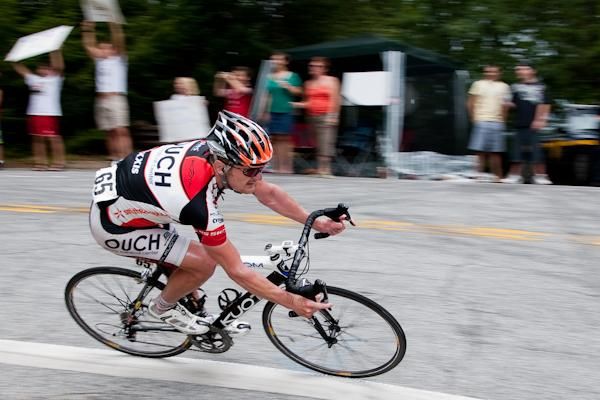 Floyd Landis (OUCH) starts the descent off Paris Mountain.