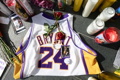 A memorial to Kobe Bryant.