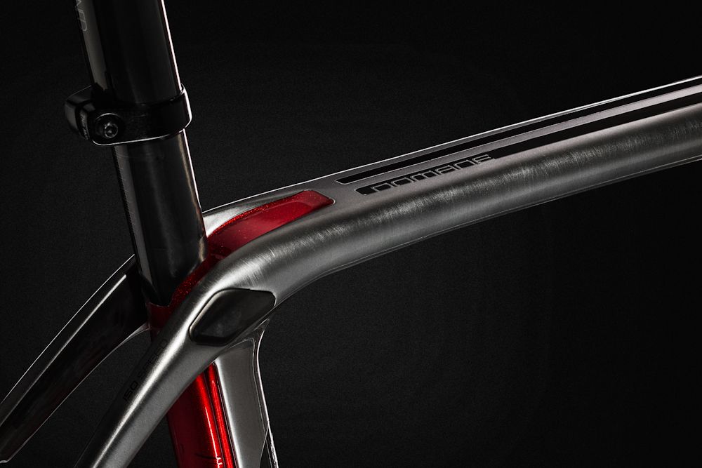 Red and silver highlights for the 2015 MIlan-San Remo and Paris-Roubaix winner