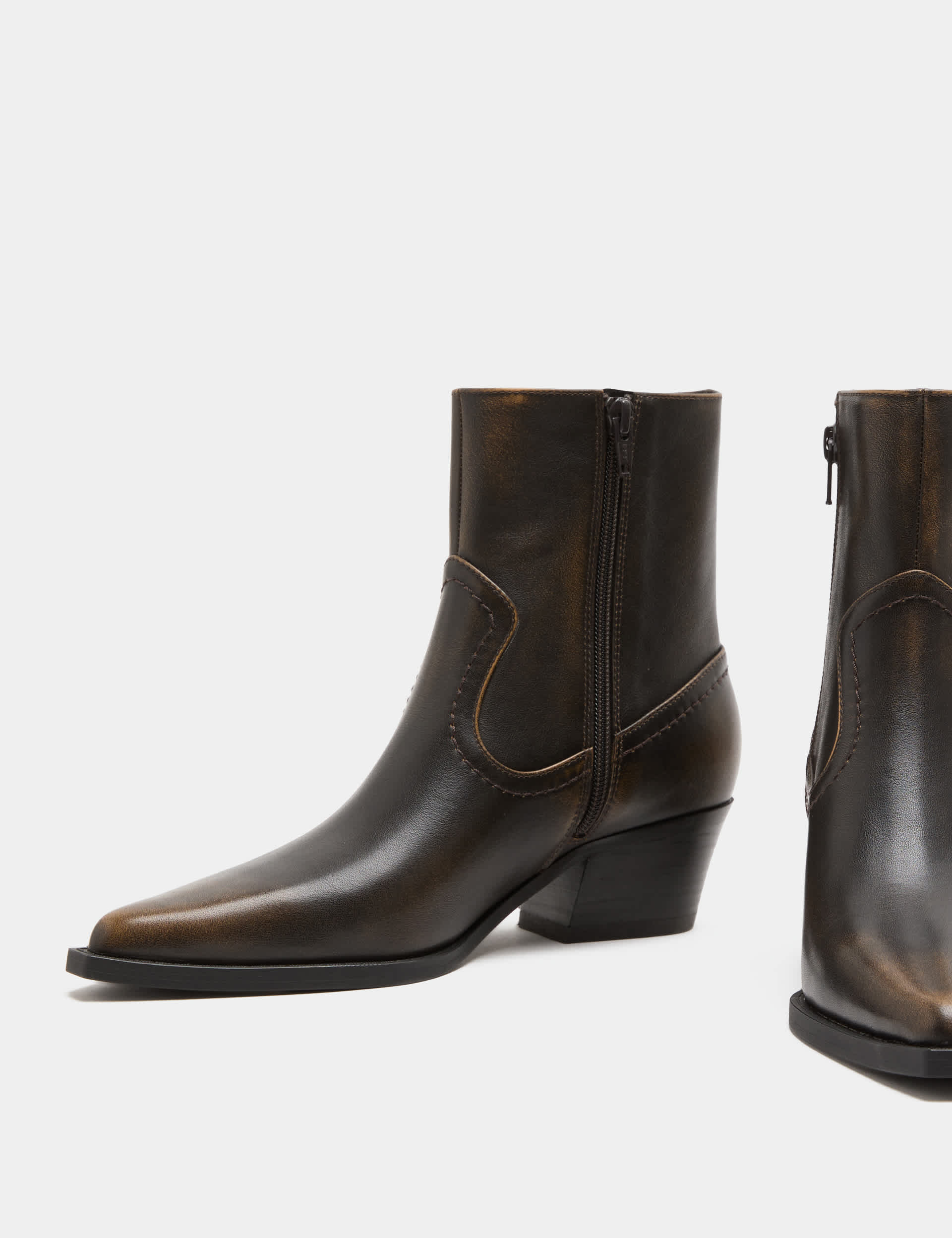 Leather Cowboy Block Heel Pointed Toe Boots