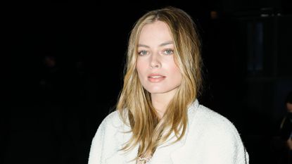 Margot Robbie Chanel Look