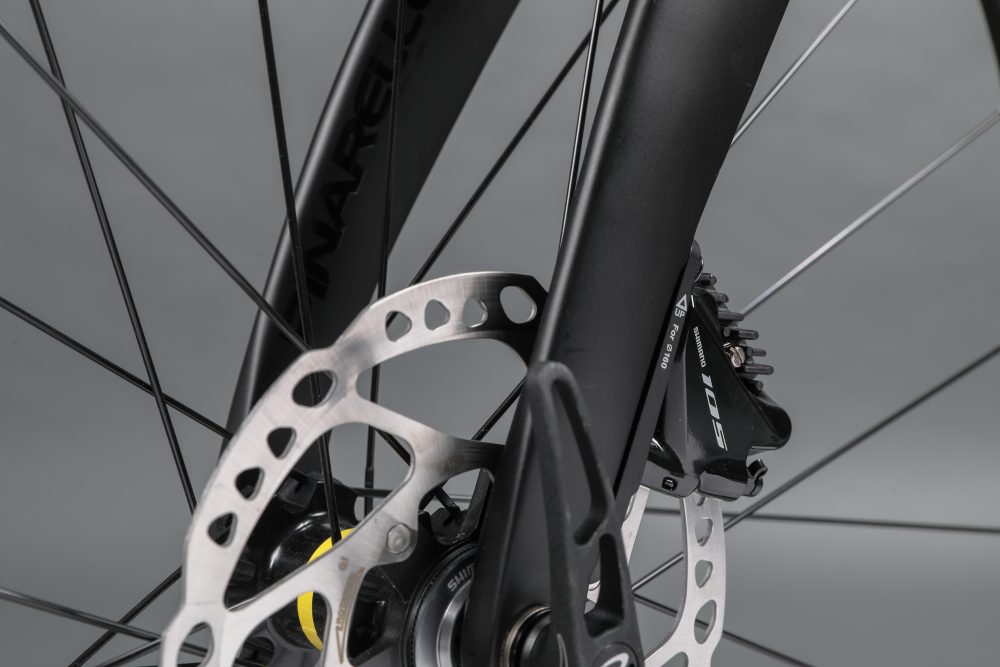 hybrid bike brakes