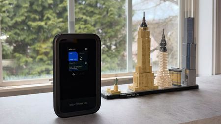 Netgear Nighthawk M7 5G Wi-Fi 7