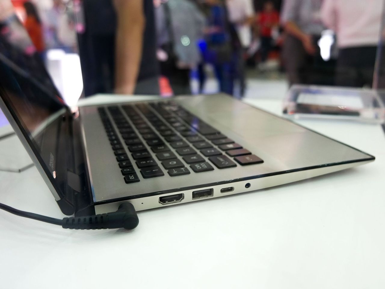 Toshiba Windows 10 2-in1