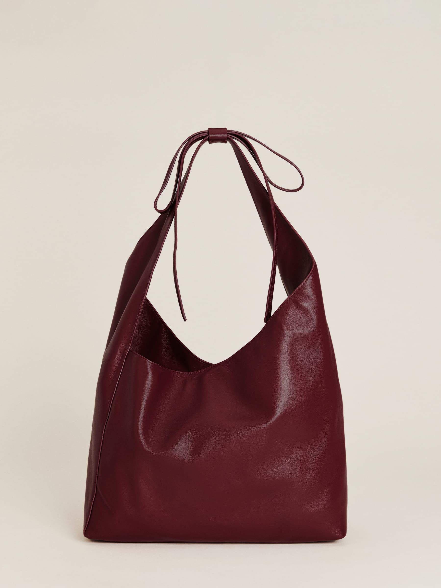 Medium Vittoria Tote Bag