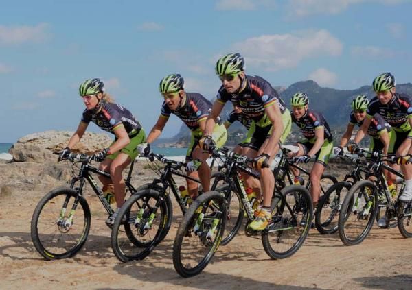 Three former world champions, Gunn-Rita, Ralph and Jose lead the team