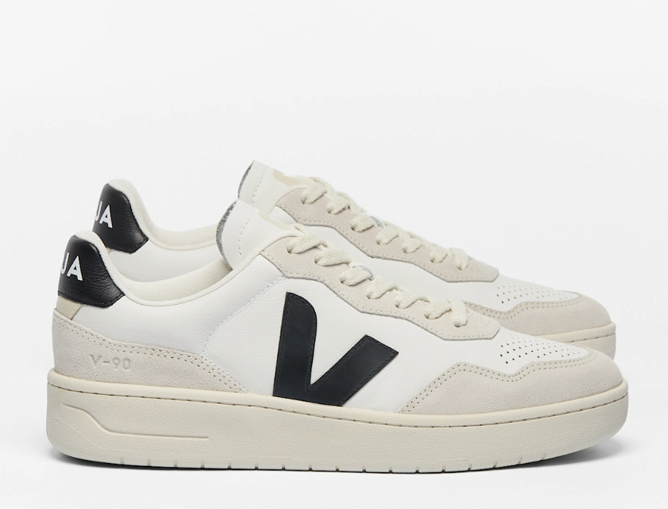 Veja, V-90 Leather White Black