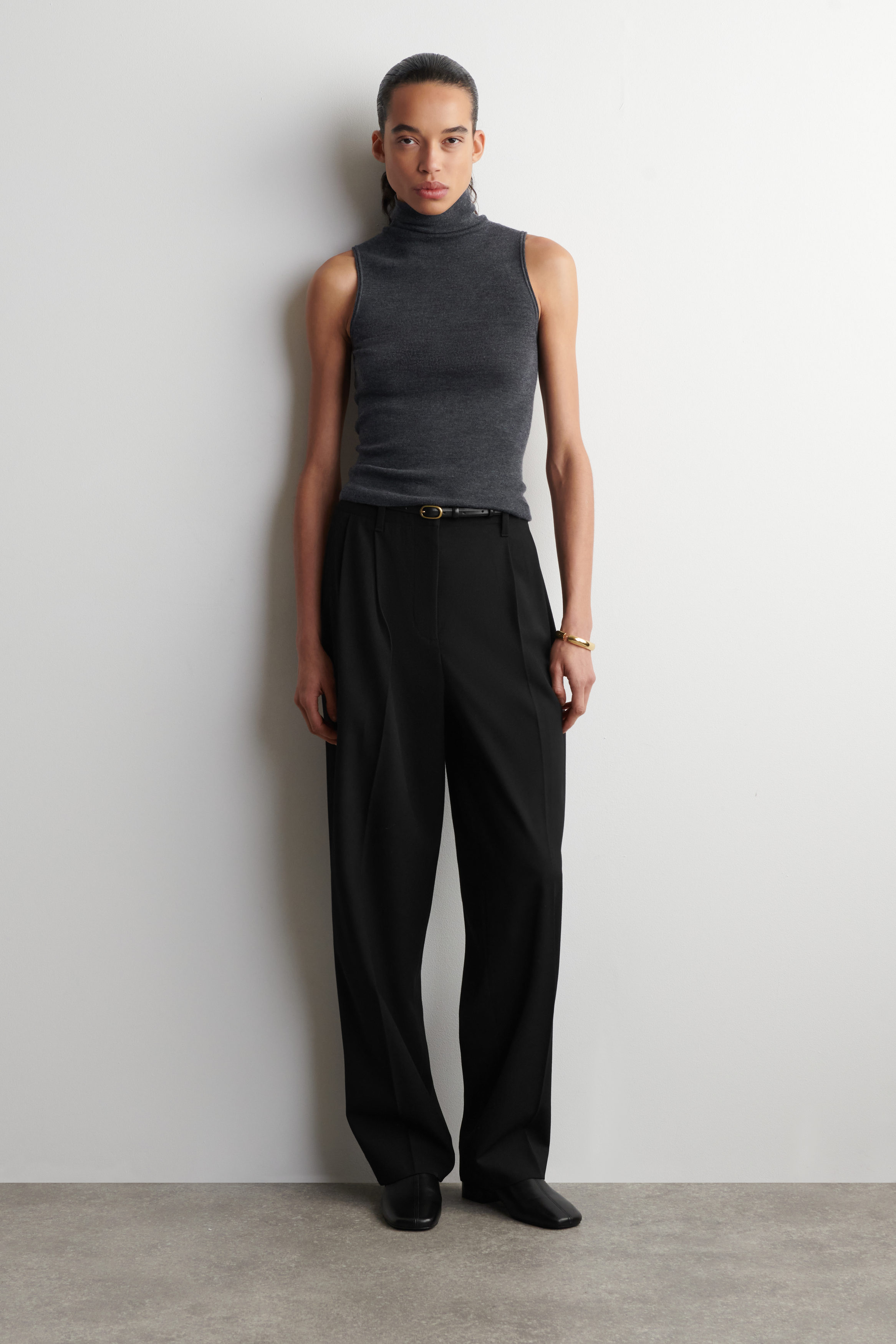Pleated Wool-Blend Tapered Pants