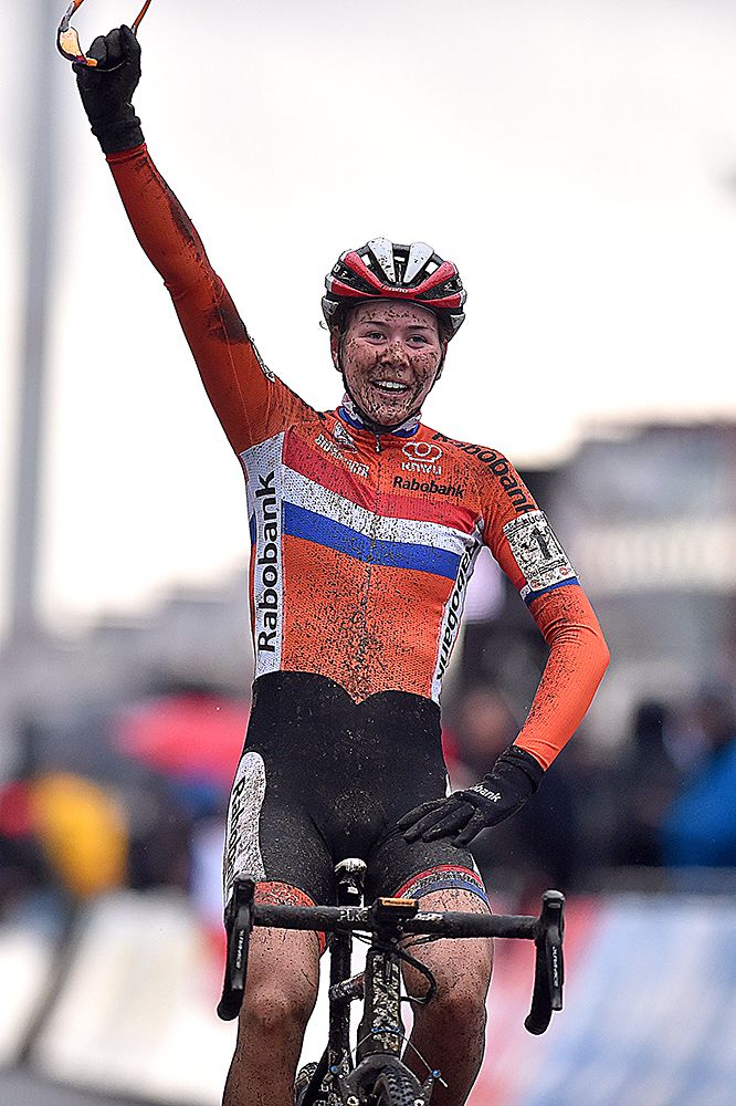 Thalita De Jong (Netherlands) wins the elite women's cyclo-cross world title