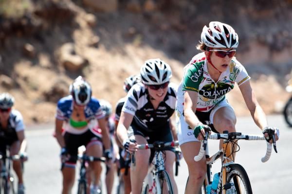 Janel Holcomb (Colavita-Forno d'Asolo) leading the break.
