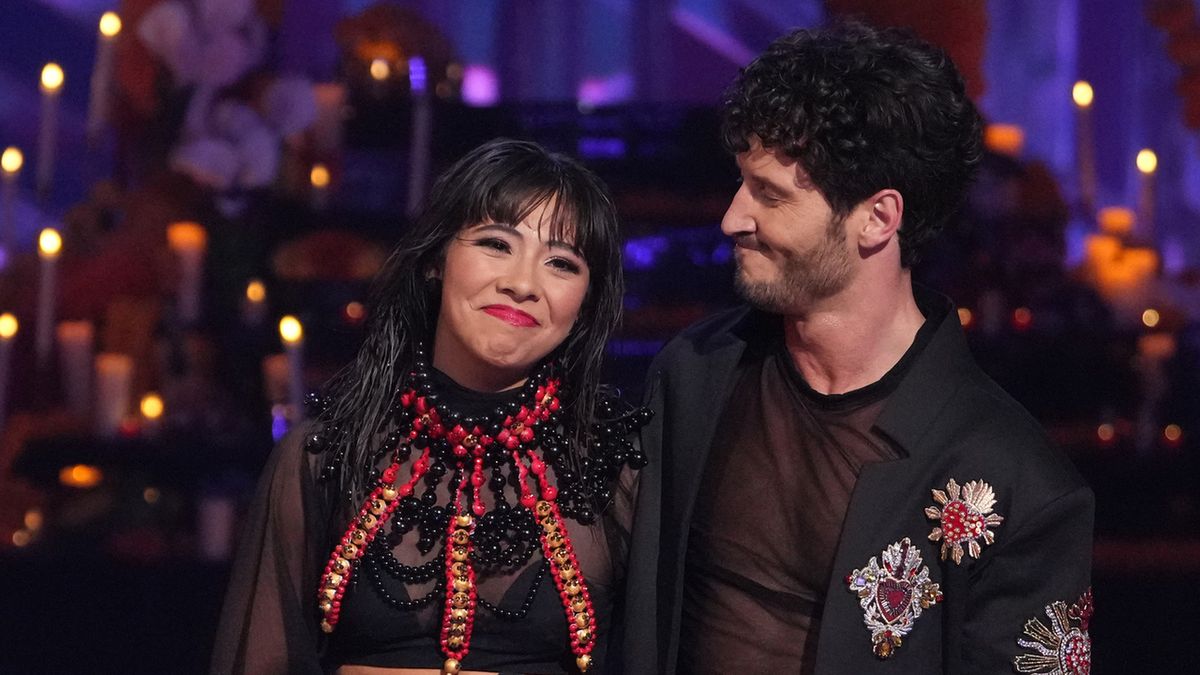 Xochitl Gomez and Val Chmerkovskiy in Dancing with the Stars Season 32 finale