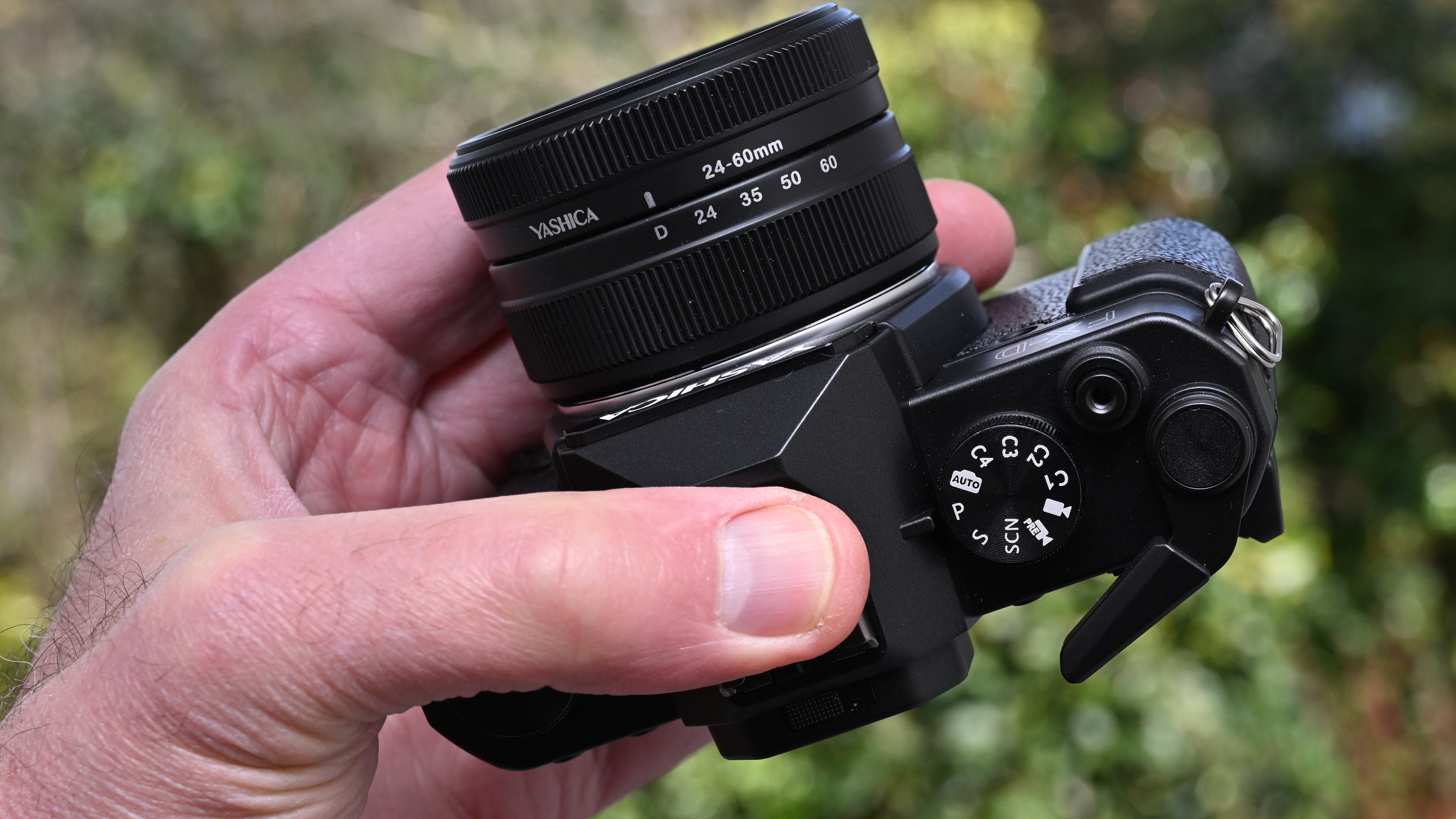 Yashica FX-D S300 product shot