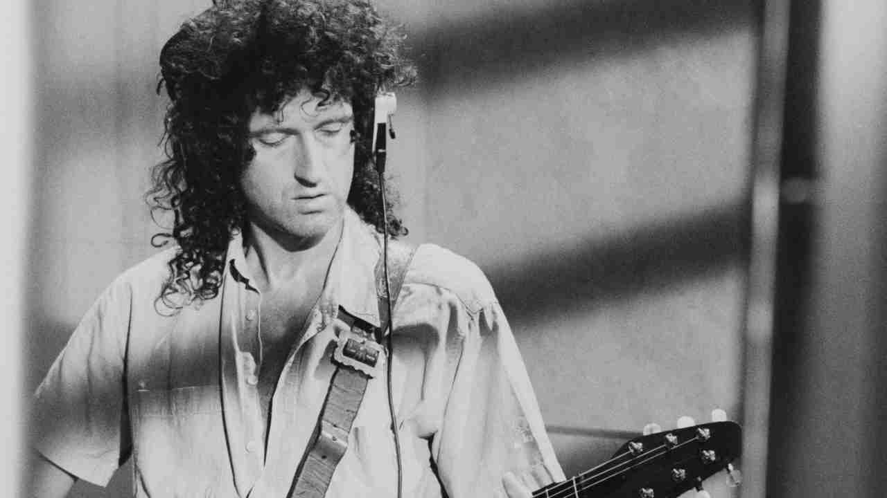 Queen&amp;rsquo;s Brian May playing in the studio in the late 1980s