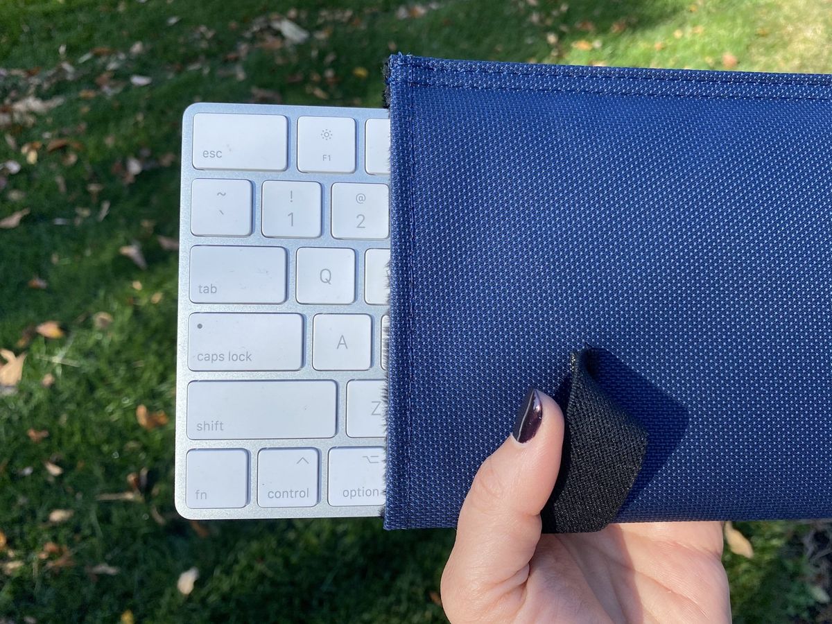 Waterfield Dash Sleeve For Magic Keyboard Hero